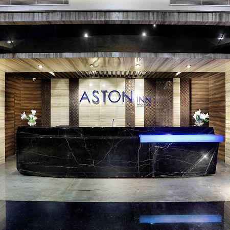 Aston Inn Pandanaran Semarang Dış mekan fotoğraf