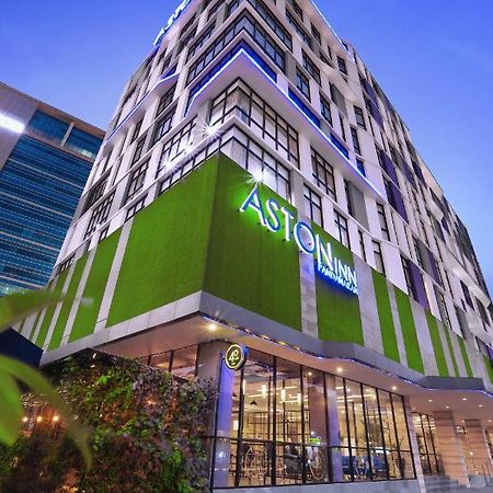 Aston Inn Pandanaran Semarang Dış mekan fotoğraf