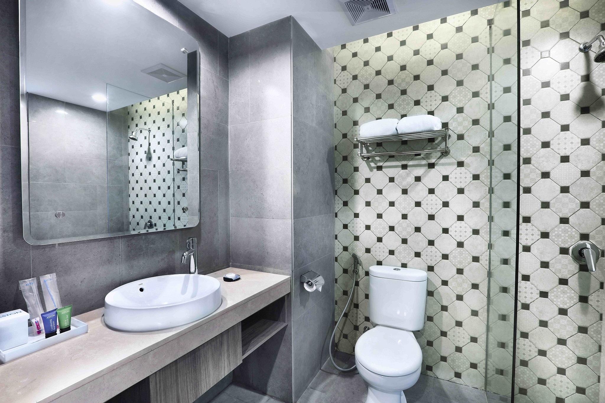 Aston Inn Pandanaran Semarang Dış mekan fotoğraf
