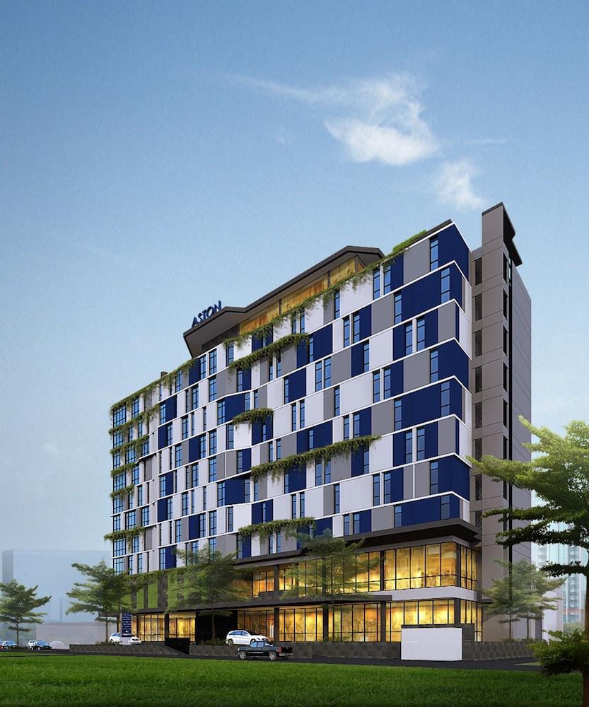 Aston Inn Pandanaran Semarang Dış mekan fotoğraf
